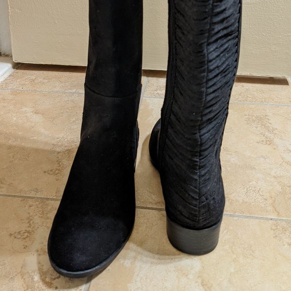 Tall Black Boot - Picture 3 of 4